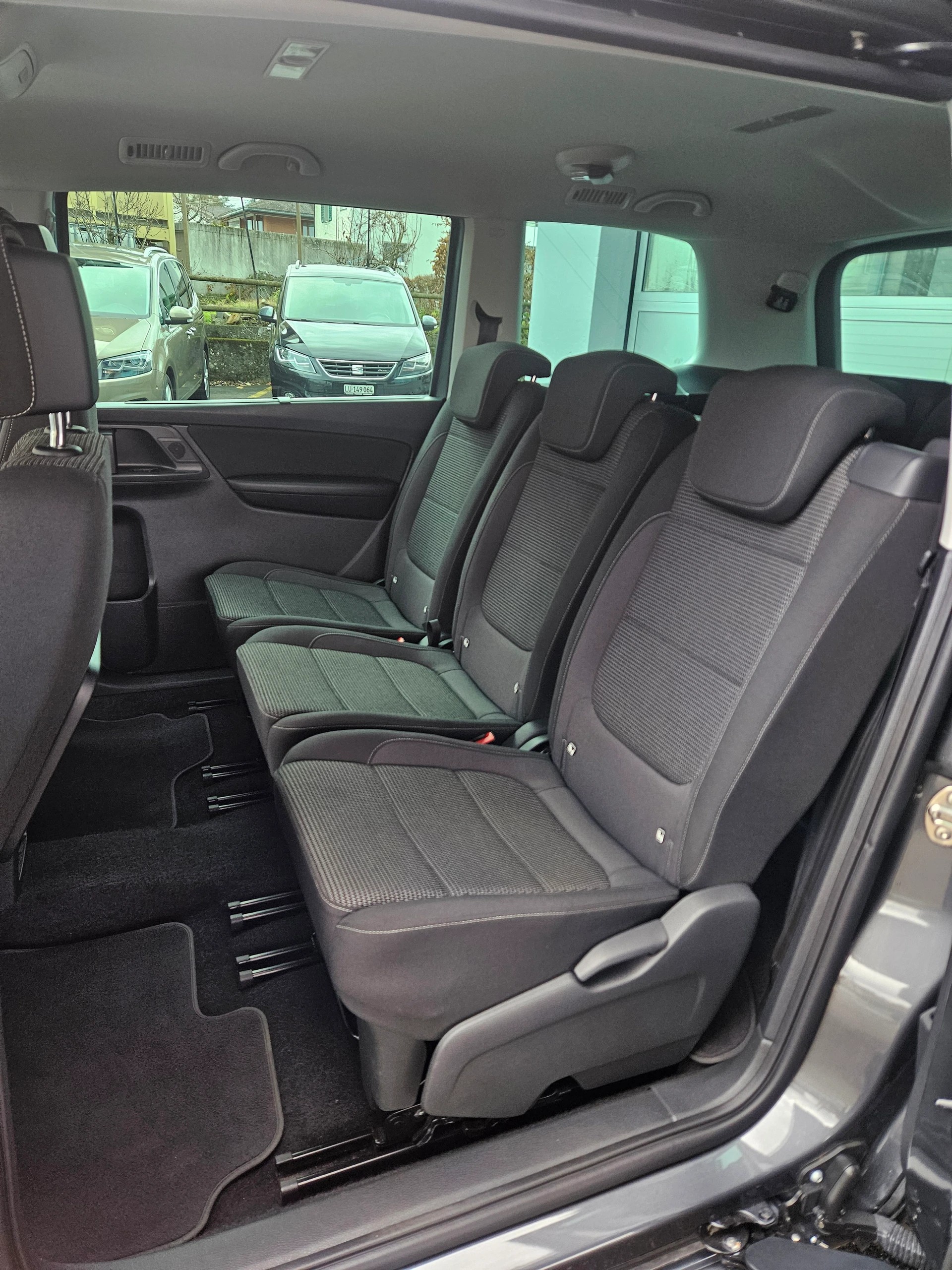 VW Sharan 1.4 TSI BlMT Comfortline DSG-image-7