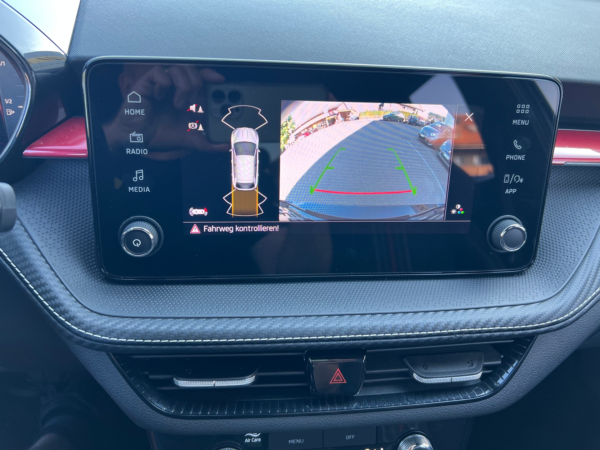 SKODA Fabia 1.0 TSI Monte Carlo DSG-image-24