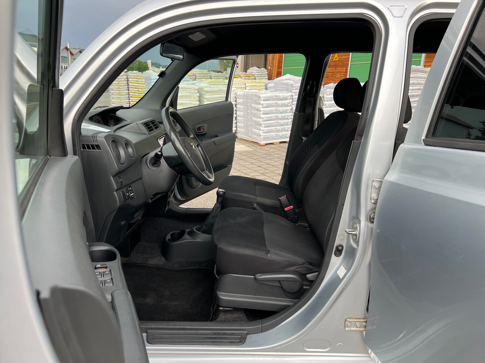 DAIHATSU Materia 1.3-image-7
