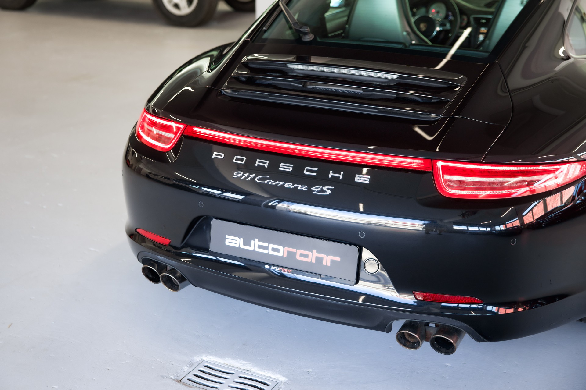 PORSCHE 911 Carrera 4S PDK-image-10