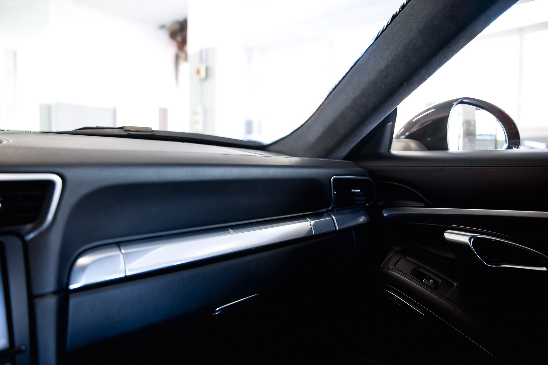 PORSCHE 911 Carrera 4S PDK-image-24
