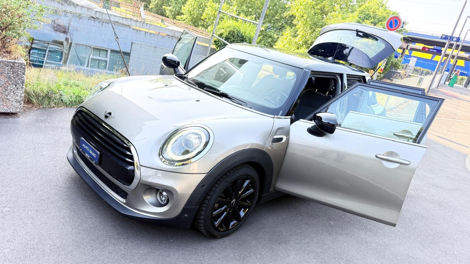 MINI Cooper Steptronic-image-14