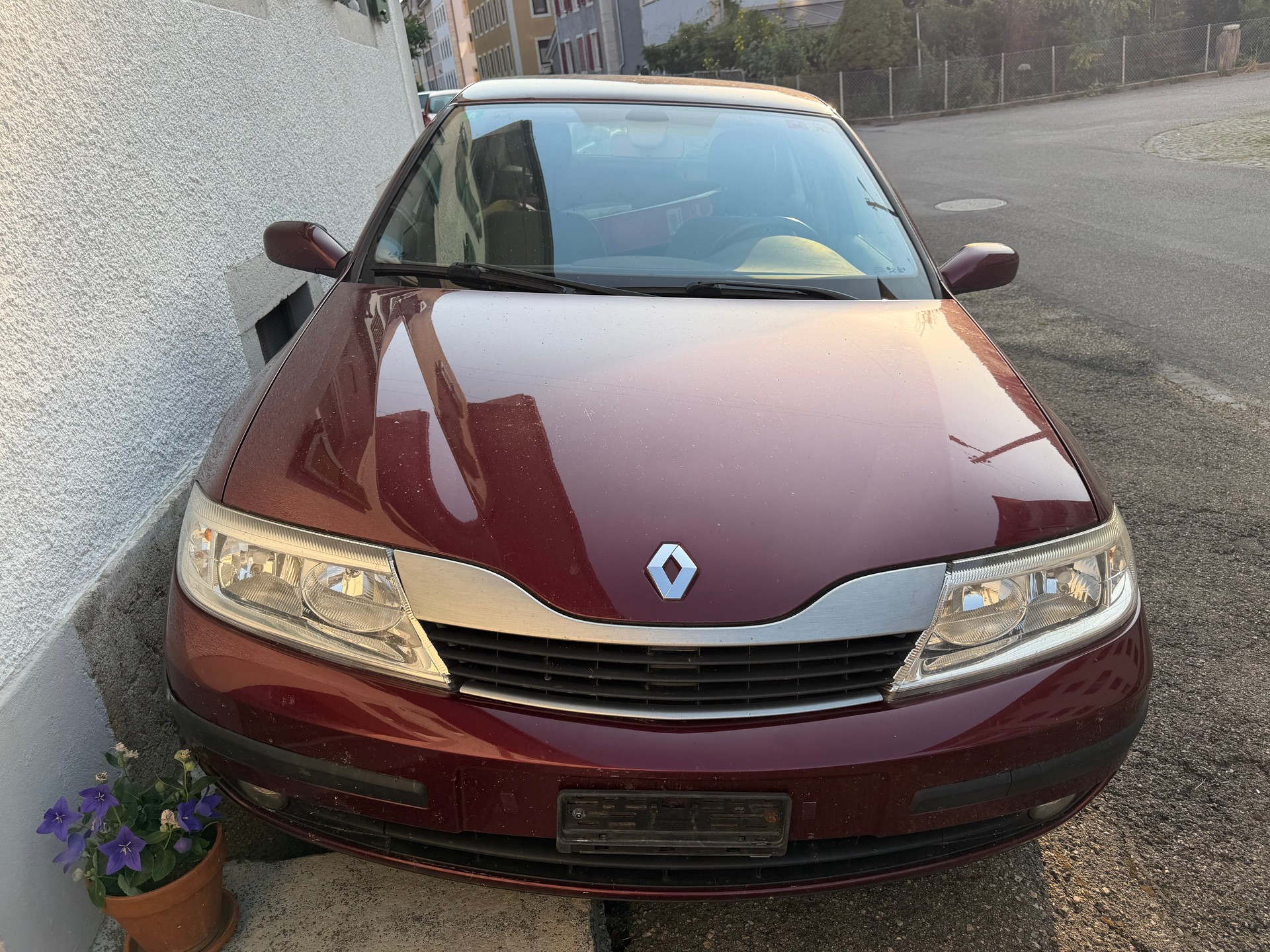 RENAULT Laguna 2.0 16V Privilège Automatic-image-1