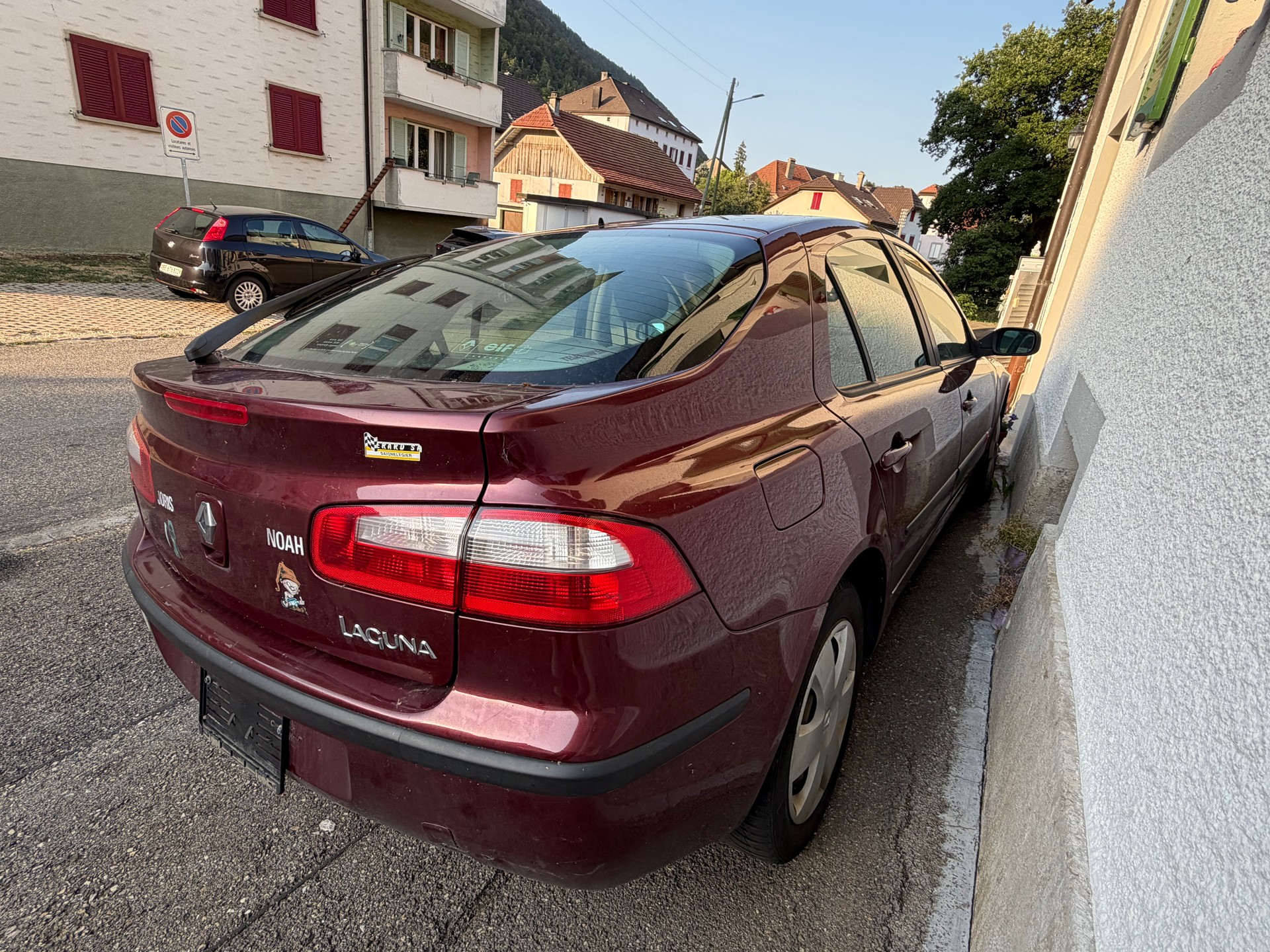 RENAULT Laguna 2.0 16V Privilège Automatic-image-2