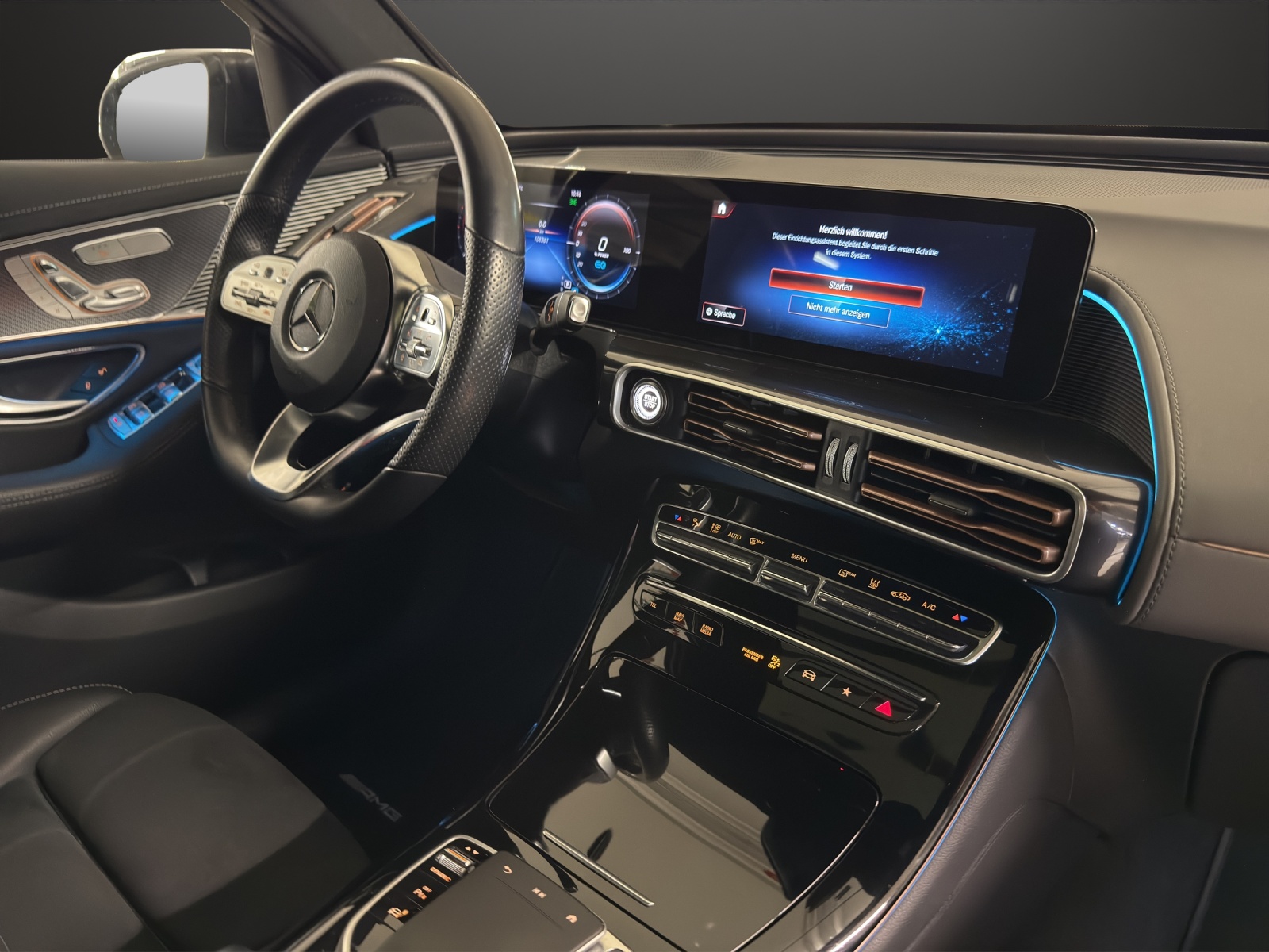 MERCEDES-BENZ EQC 400 4Matic-image-12