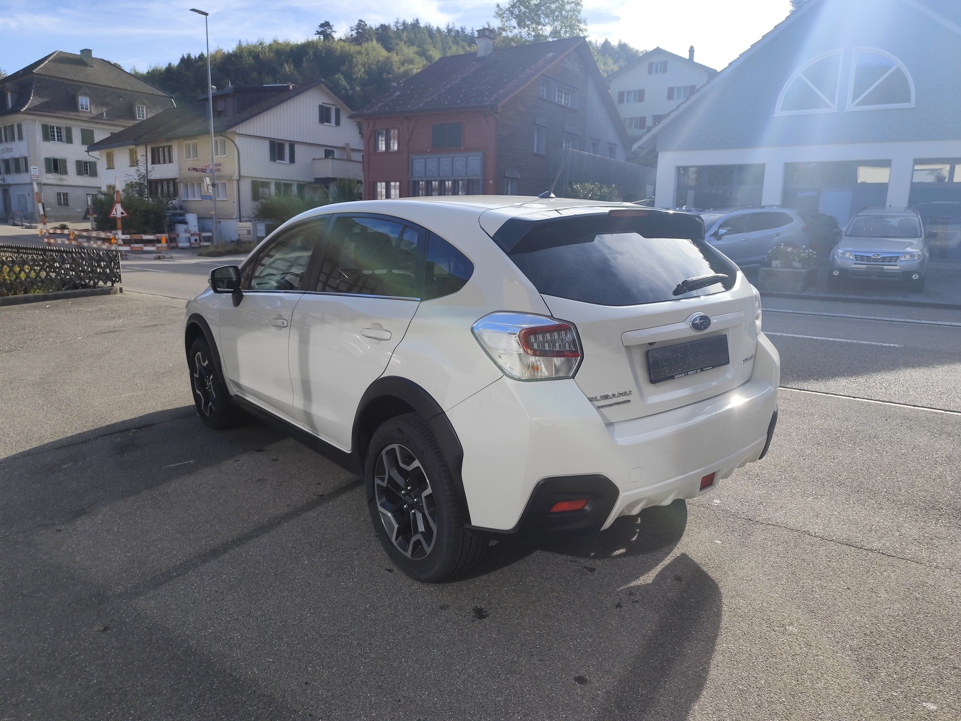 SUBARU XV 2.0 Swiss Two AWD CVT-image-3