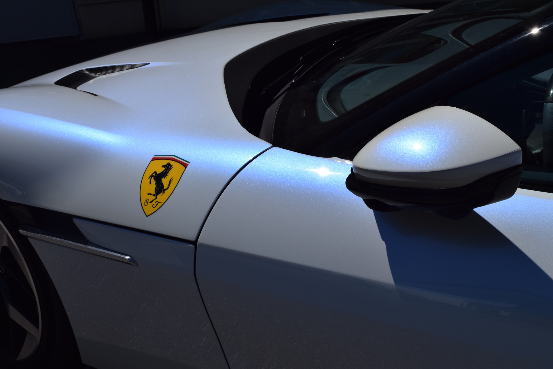 FERRARI 12 Cilindri-image-10