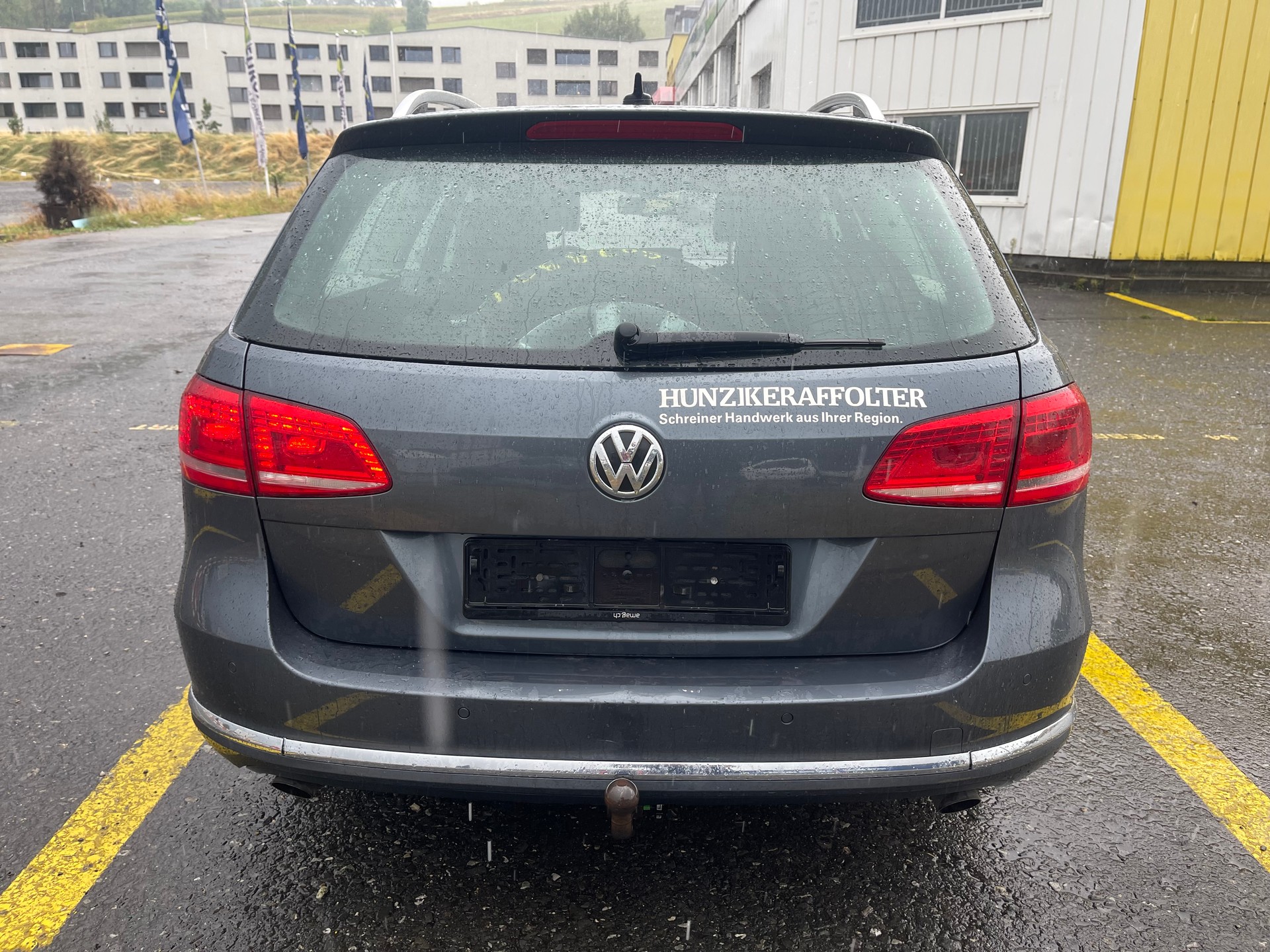 VW Passat 2.0 TDI BMT Design 4Motion DSG-image-4