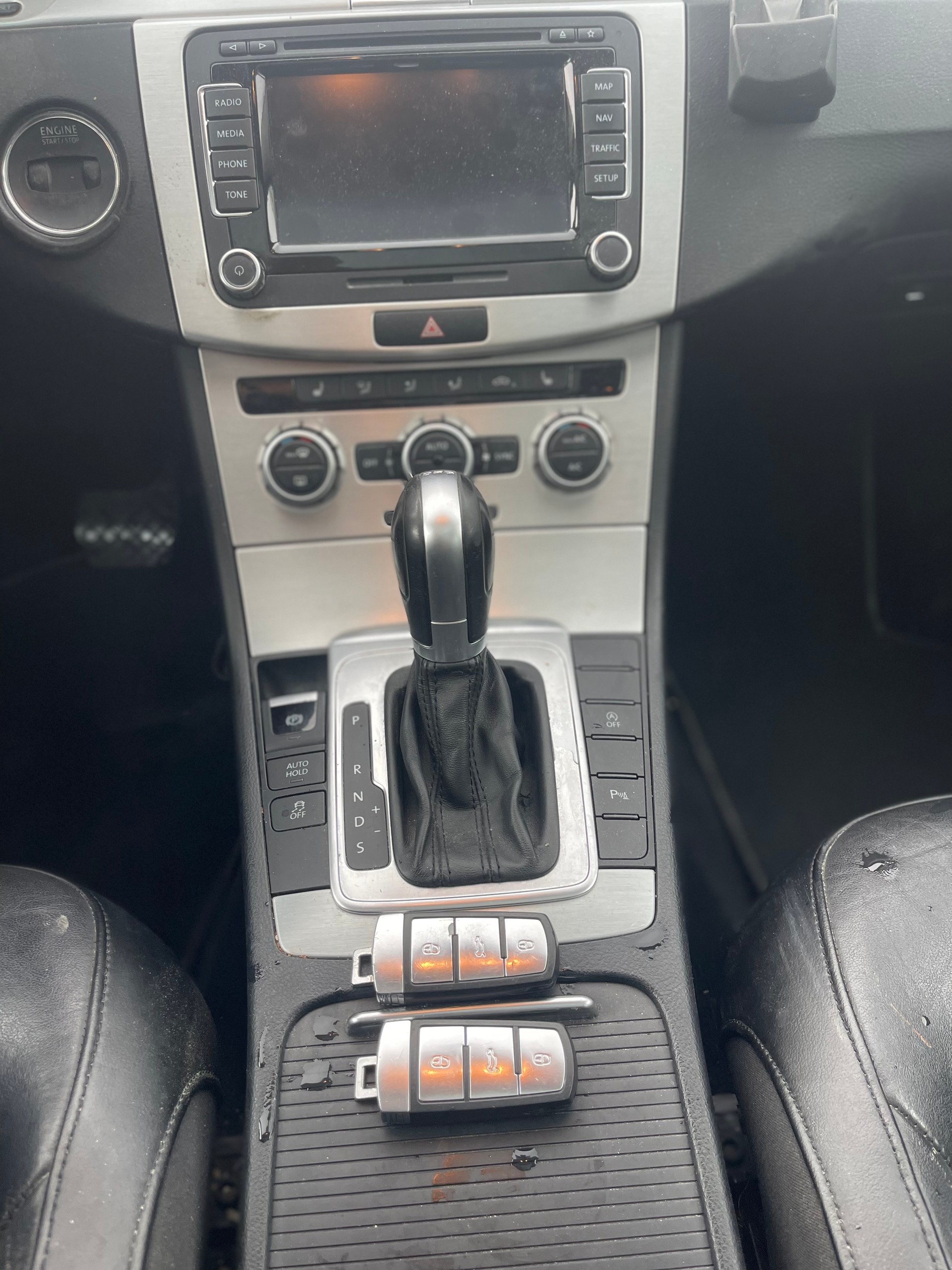VW Passat 2.0 TDI BMT Design 4Motion DSG-image-8