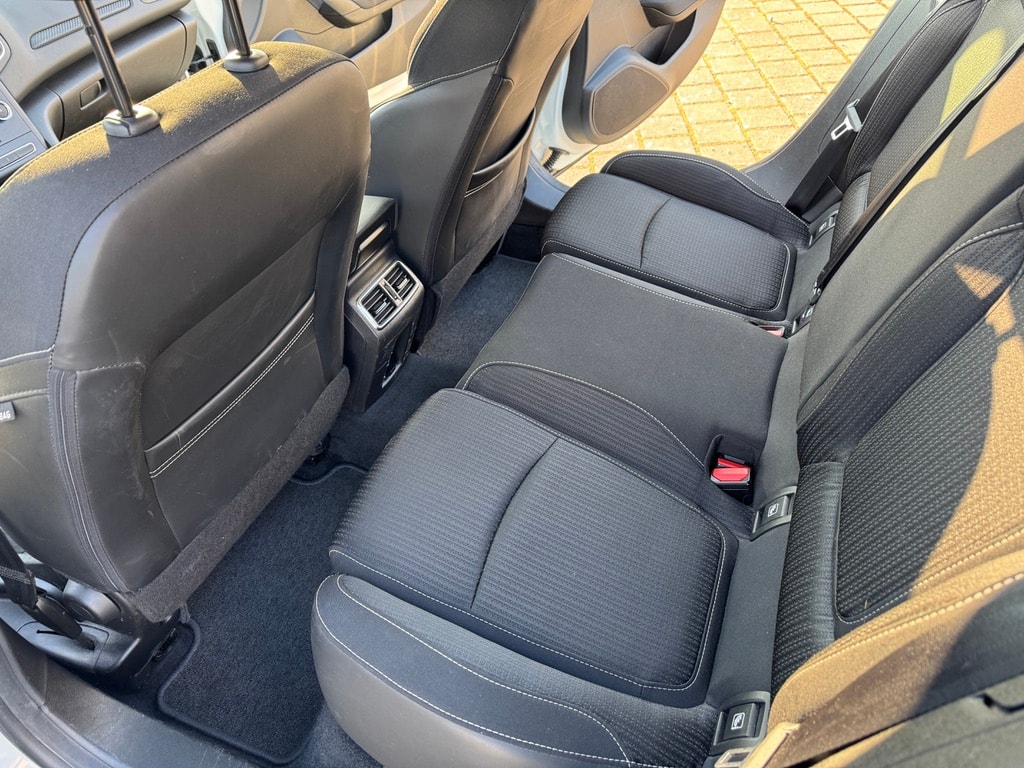 RENAULT Mégane Grandtour 1.5 dCi Business EDC-image-6