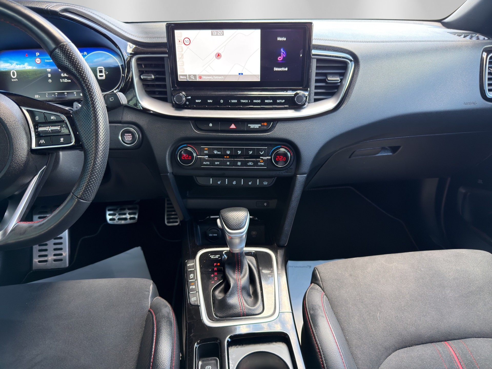KIA ProCeed 1.6 T-GDi GT DCT-image-11