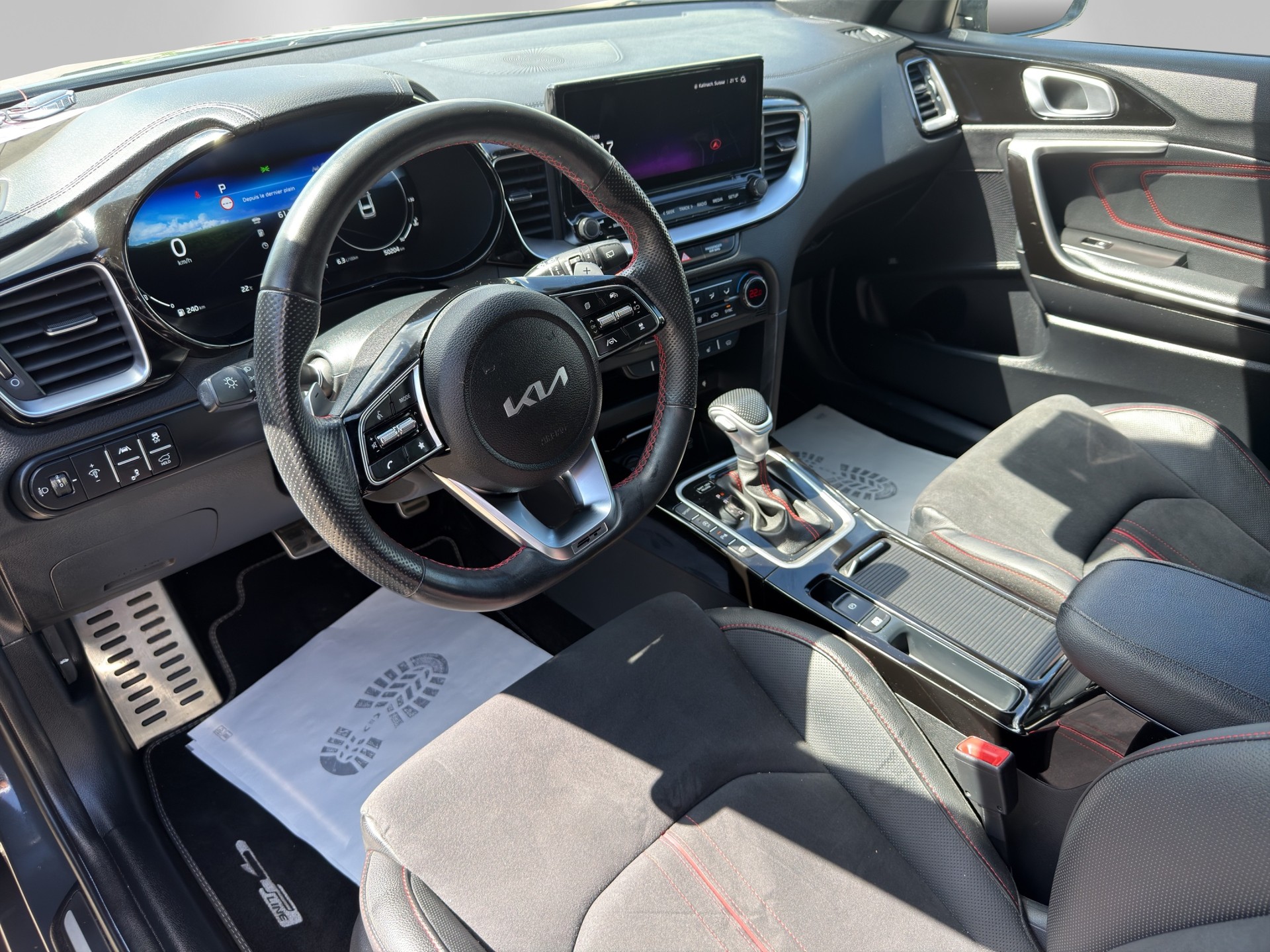 KIA ProCeed 1.6 T-GDi GT DCT-image-8