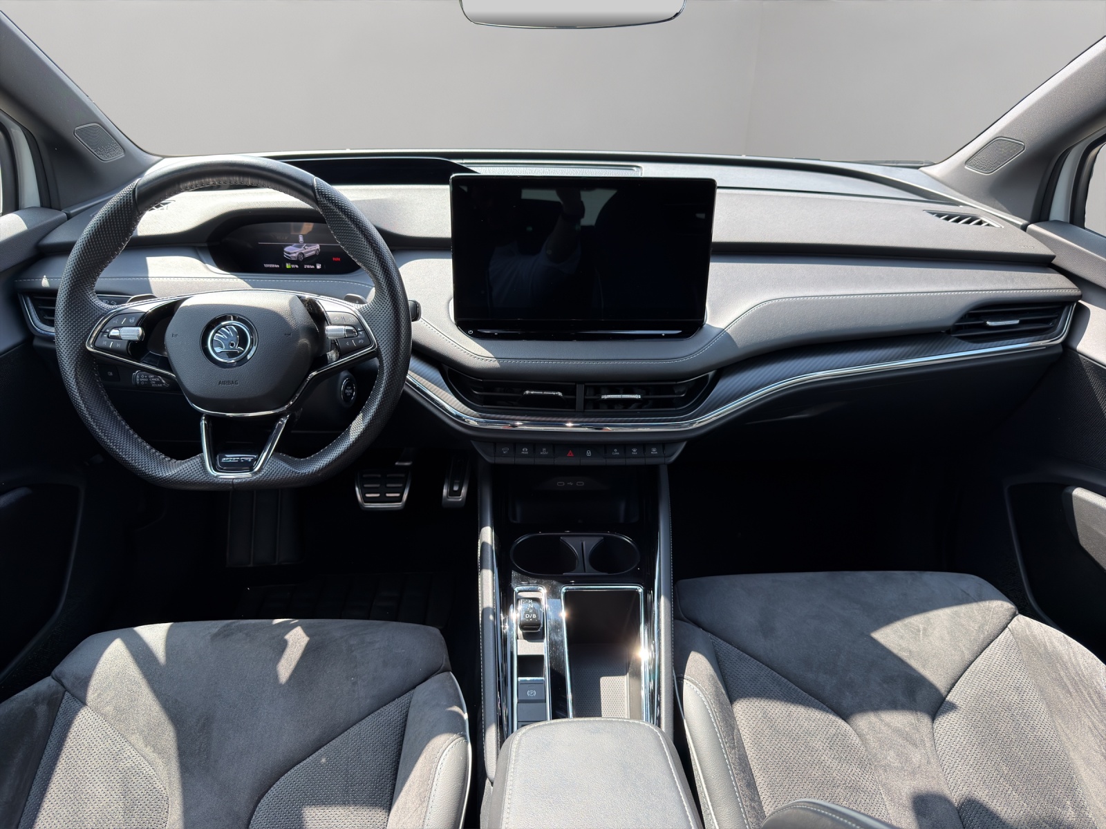 SKODA Enyaq iV 80x SportLine-image-4