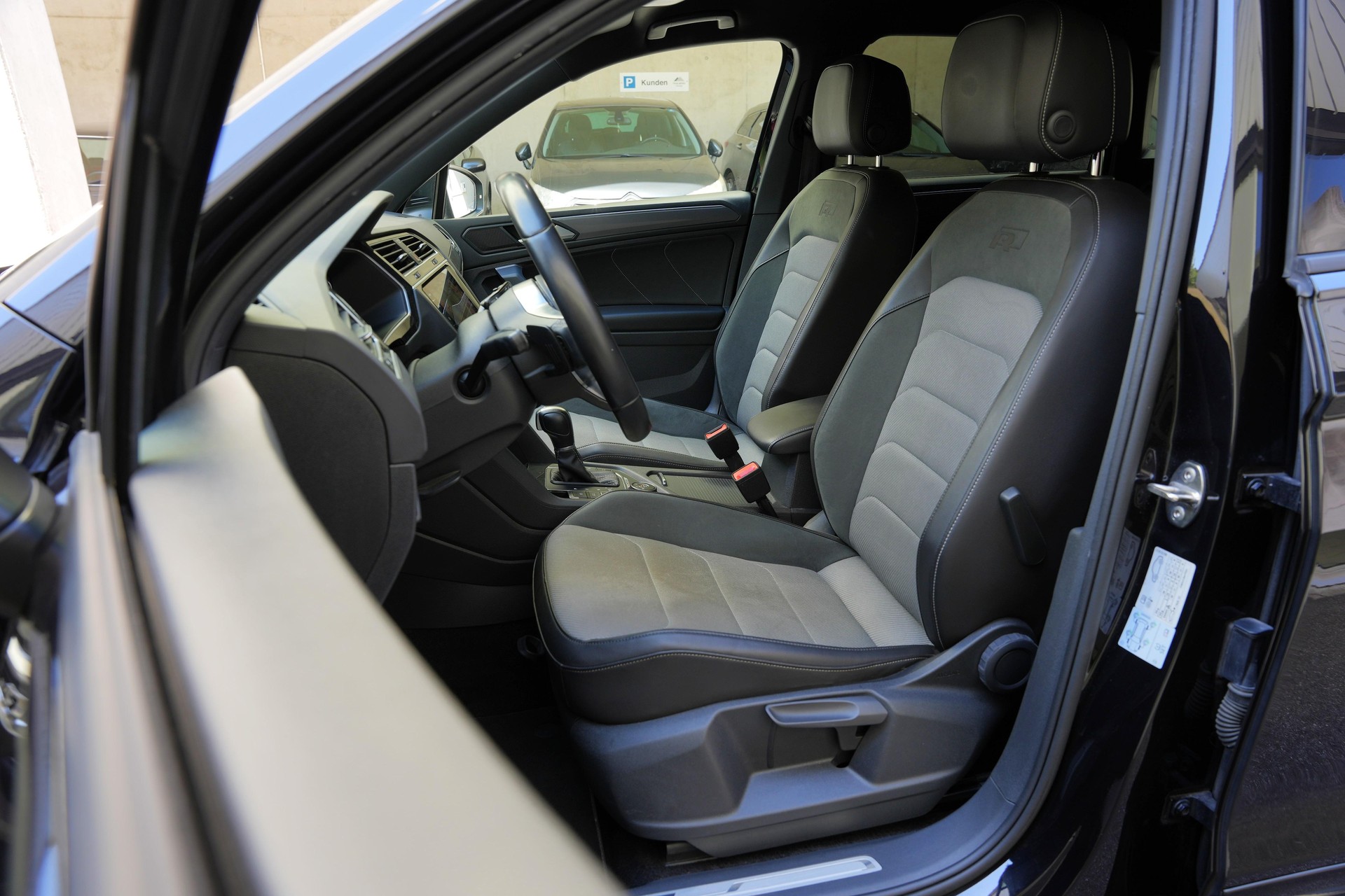 VW Tiguan 2.0 TSI Highline DSG-image-6