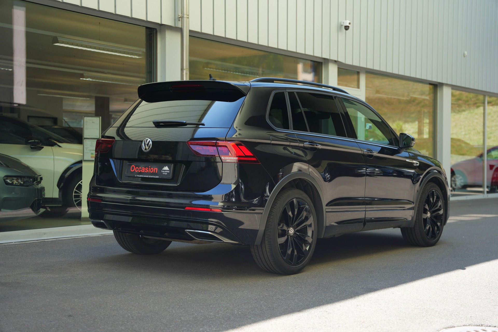 VW Tiguan 2.0 TSI Highline DSG-image-2