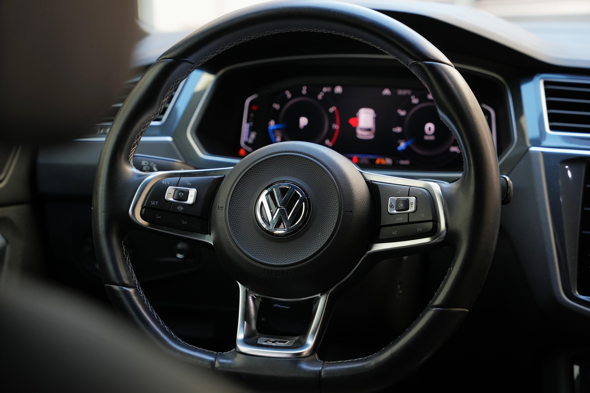 VW Tiguan 2.0 TSI Highline DSG-image-10
