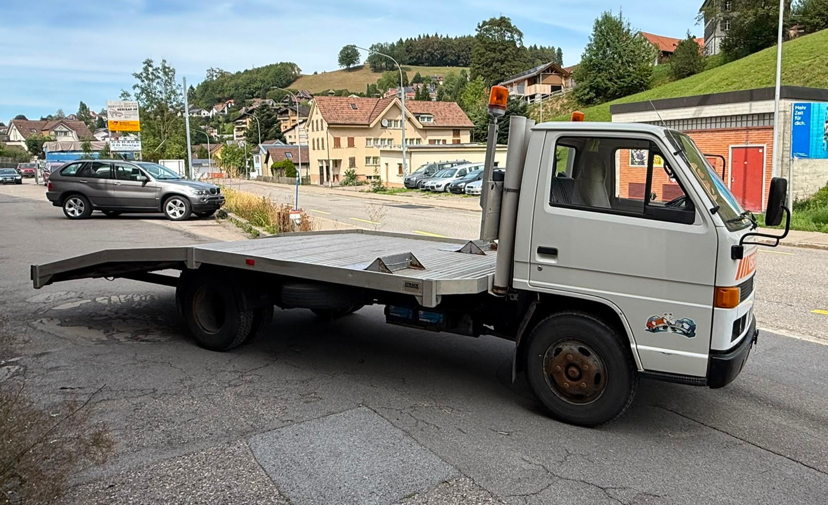 ISUZU NKR 555 D-image-3