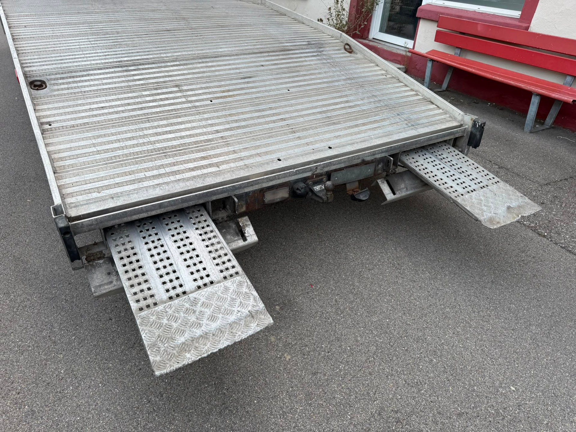 ISUZU NKR 555 D-image-8