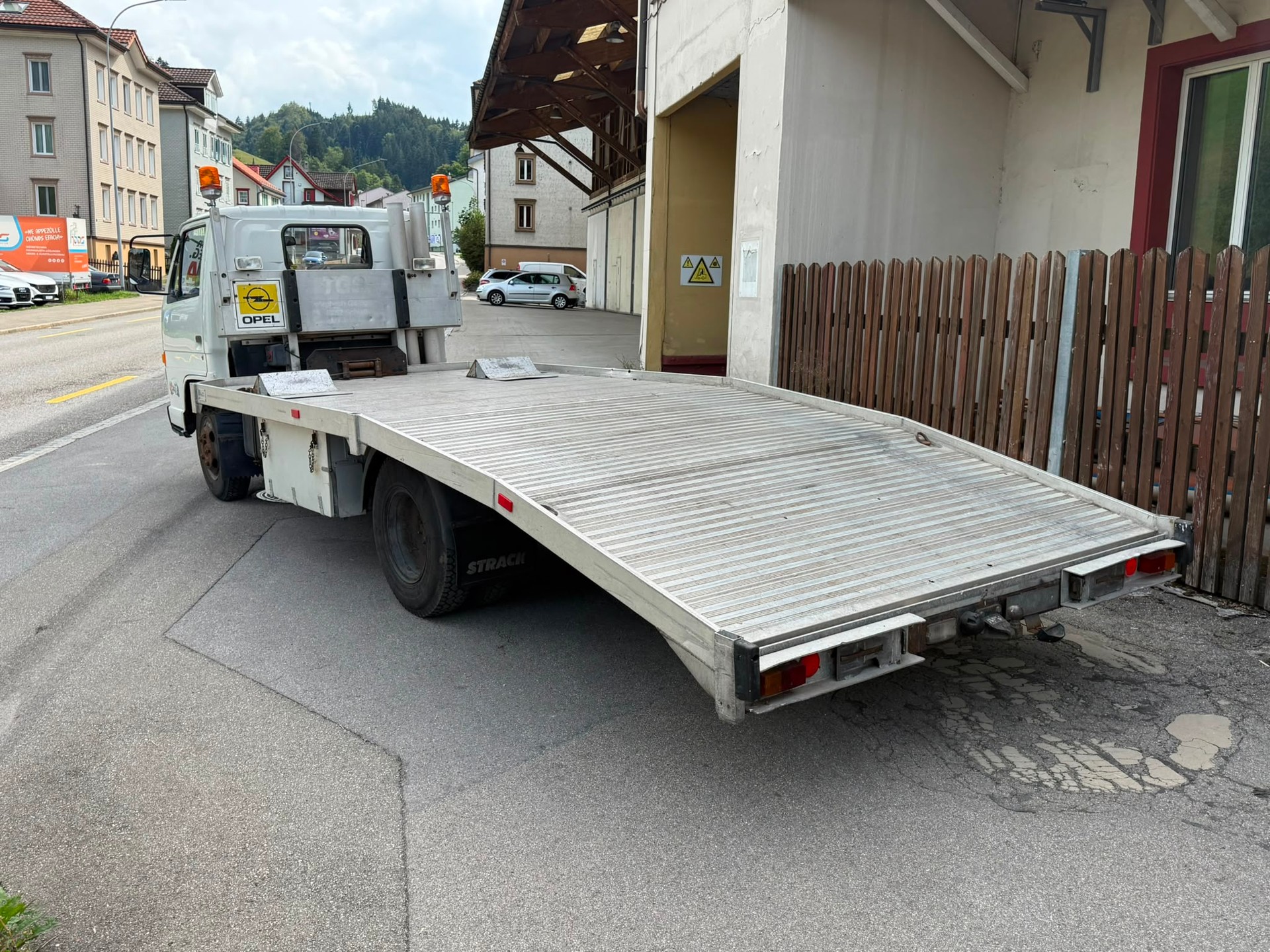 ISUZU NKR 555 D-image-9
