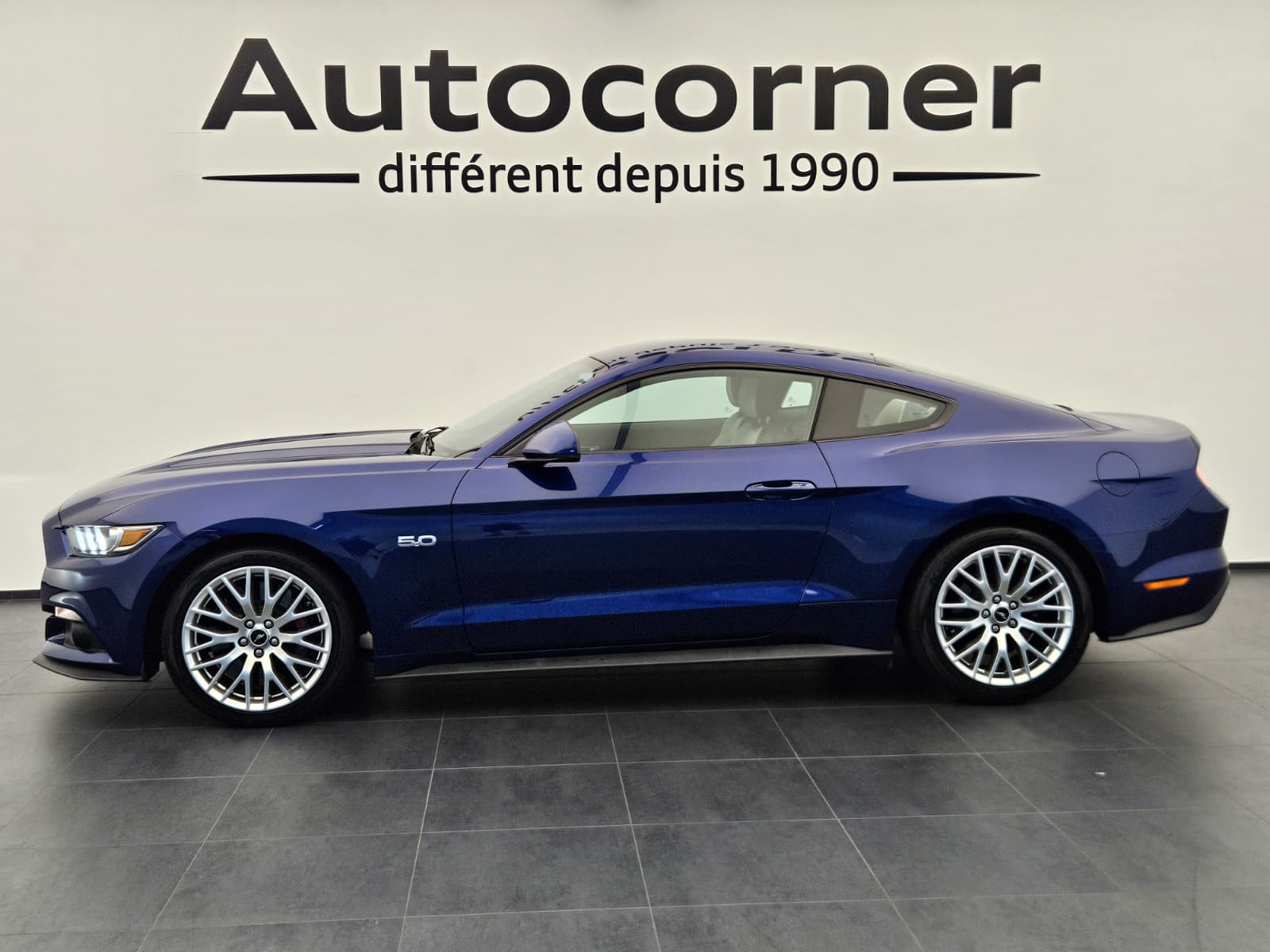 FORD Mustang Fastback 5.0 V8 GT Automat-image-1