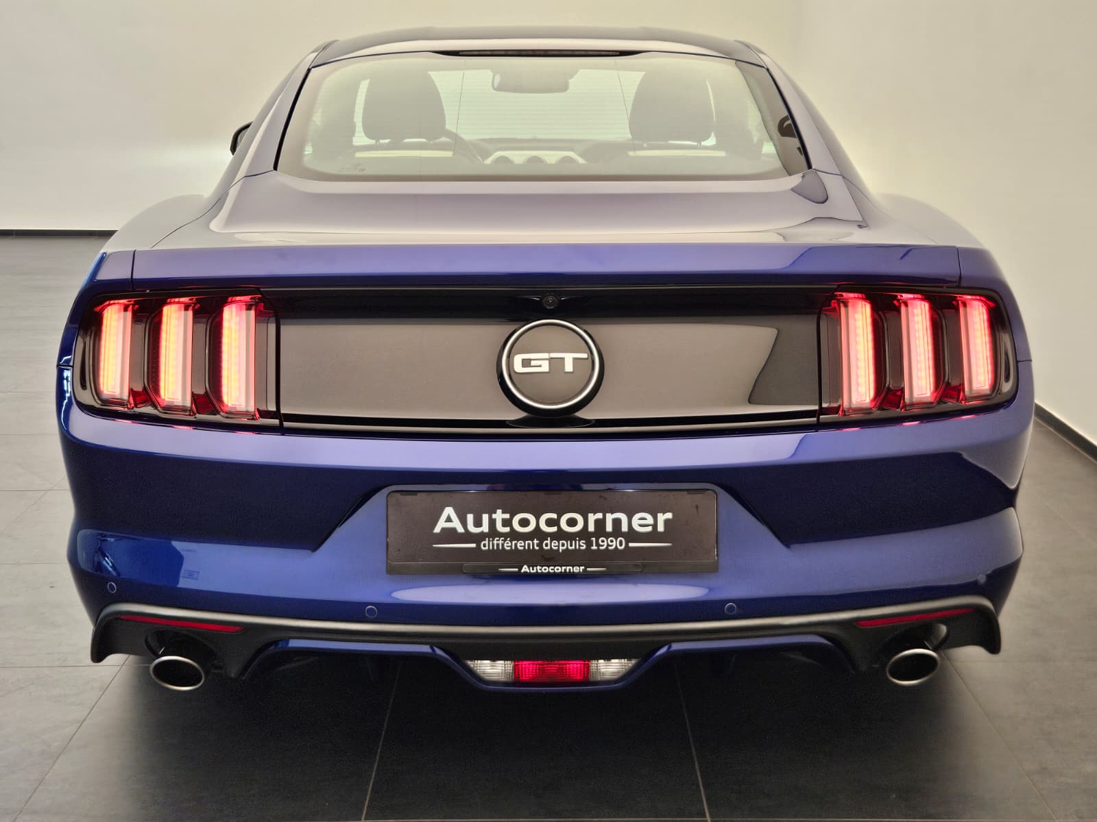 FORD Mustang Fastback 5.0 V8 GT Automat-image-7