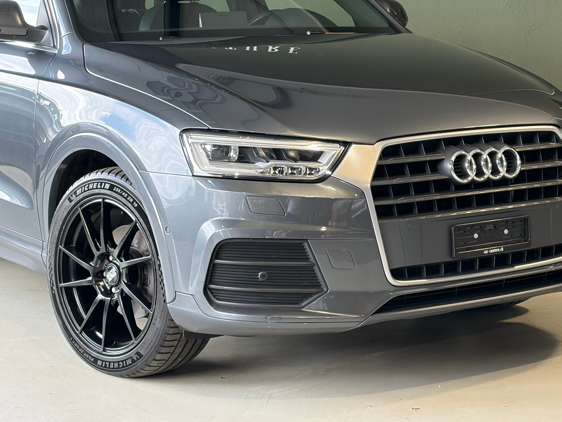 AUDI Q3 2.0 TDI S-Line Quattro S-tronic * El-Anhängerkupplung *-image-20