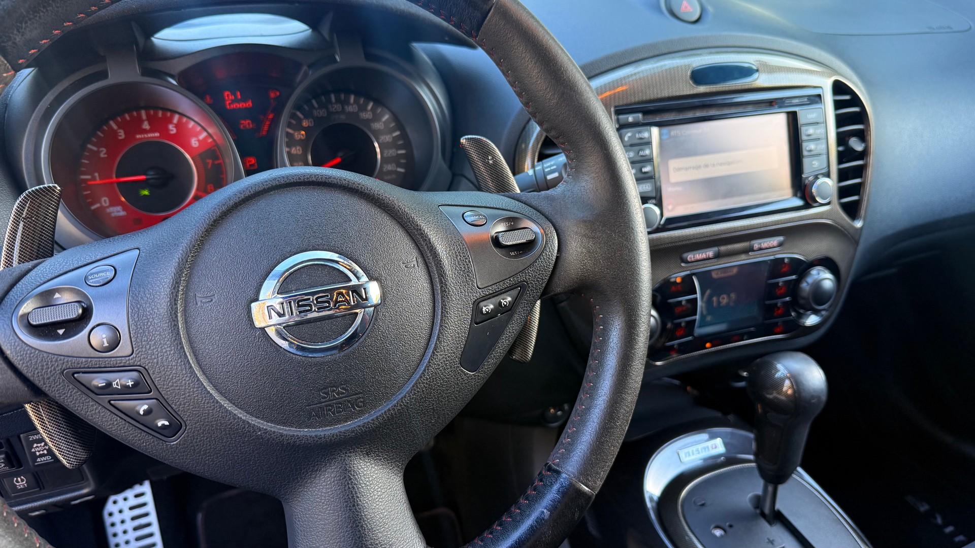NISSAN Juke 1.6 DIG-T Nismo RS Swiss Ed 4x4 Xtronic M-CVT-image-9