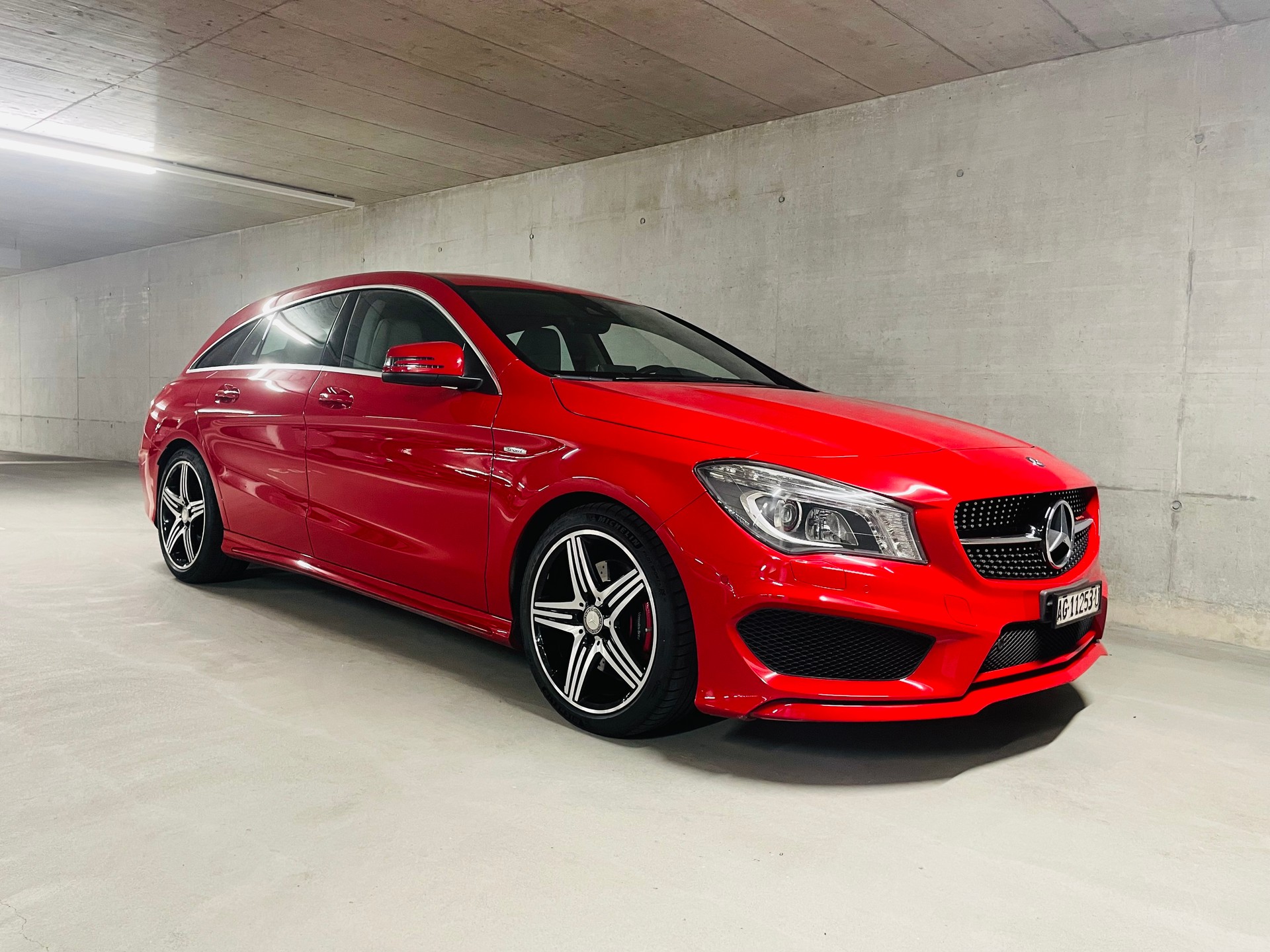 MERCEDES-BENZ CLA Shooting Brake 250 Sport 7G-DCT 4Matic-image-0