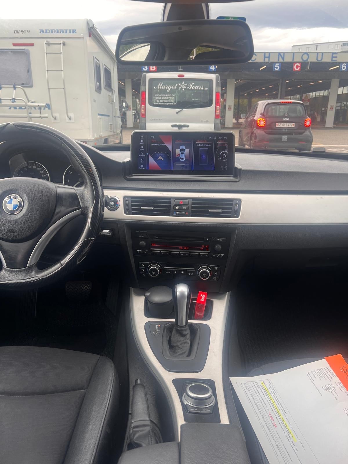 BMW 320i automatique 2L-image-6