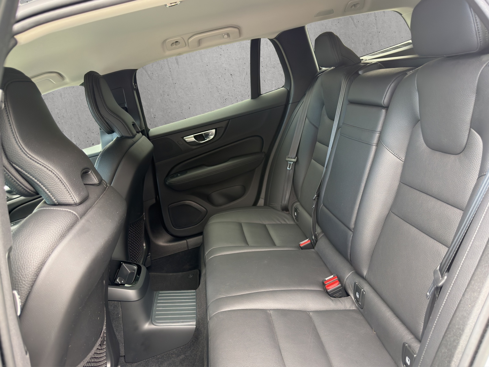 VOLVO V60 2.0 T6 TE Business eAWD-image-15