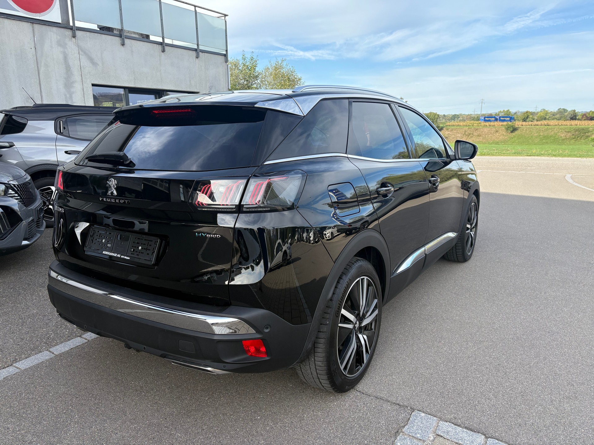 PEUGEOT 3008 1.6 Plug-in Hybrid GT-image-3