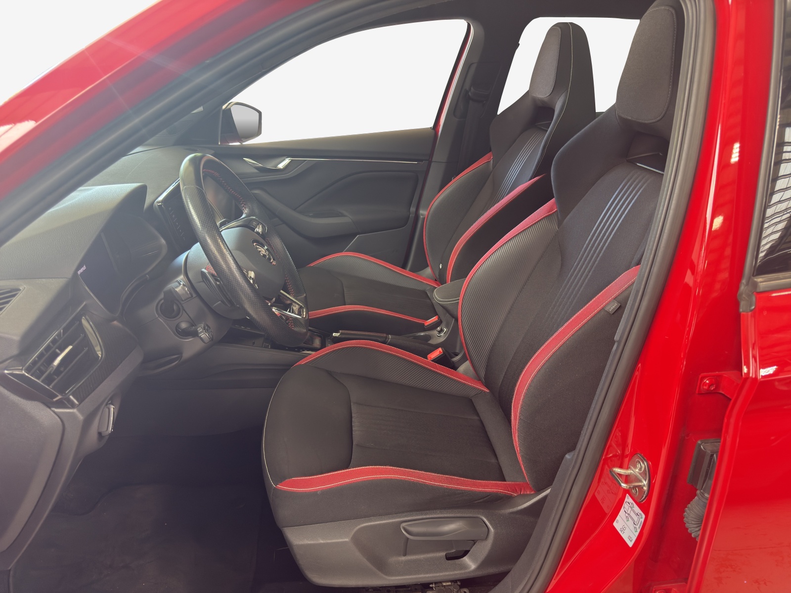 SKODA Kamiq 1.0 TSI Monte Carlo DSG-image-7