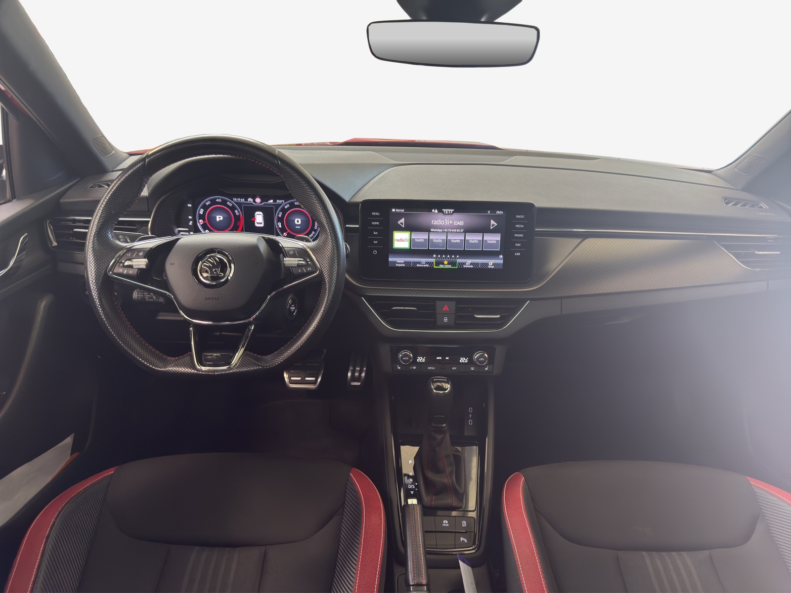 SKODA Kamiq 1.0 TSI Monte Carlo DSG-image-8