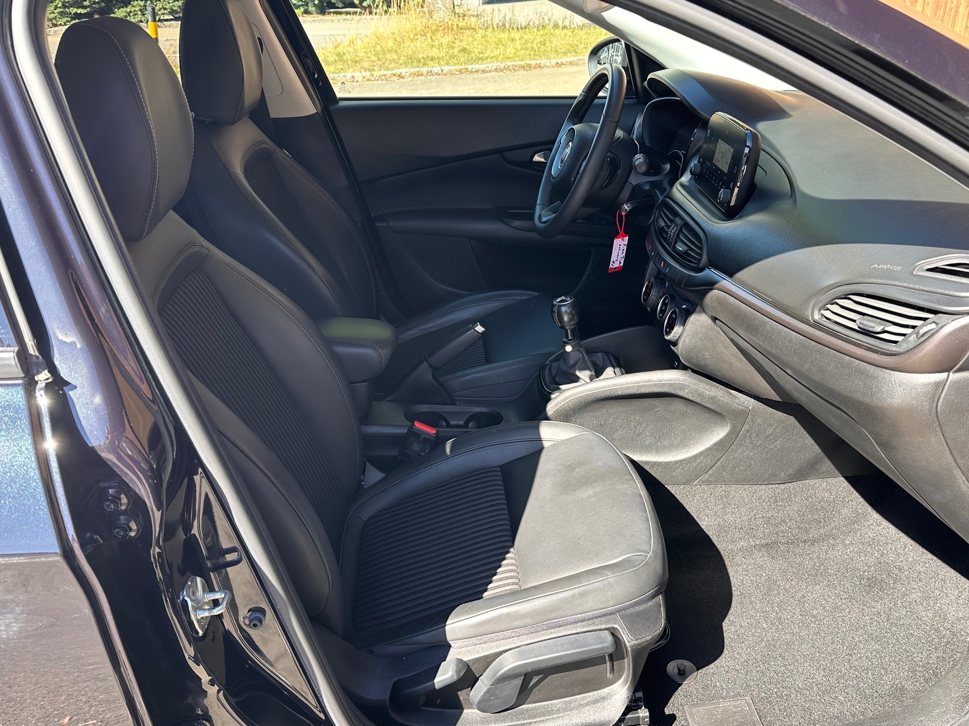 FIAT Tipo 1.4TJet Station Wagon S-Design-image-10