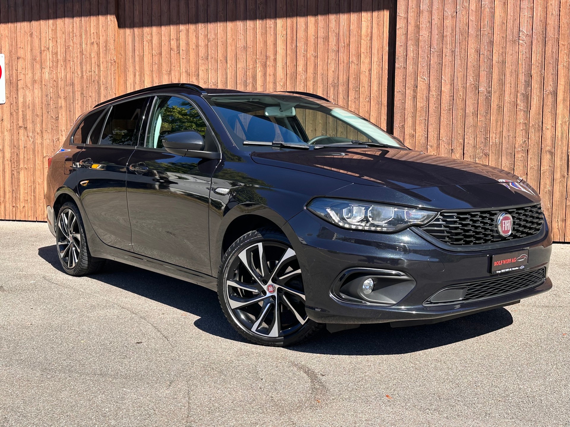 FIAT Tipo 1.4TJet Station Wagon S-Design-showroom-element-1