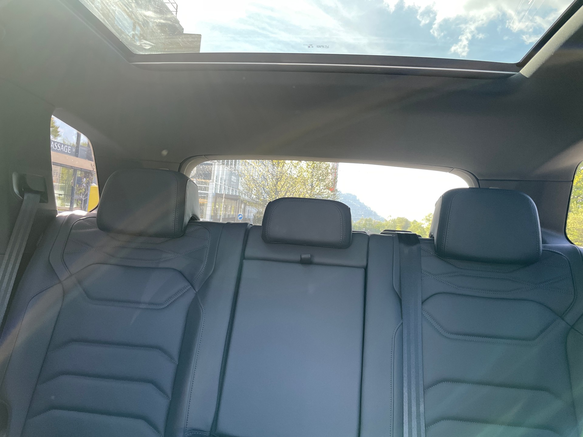 VW Touareg 3.0 TDI R-Line Final Edition Tiptronic, VOLLAUSSTATTUNG-image-18