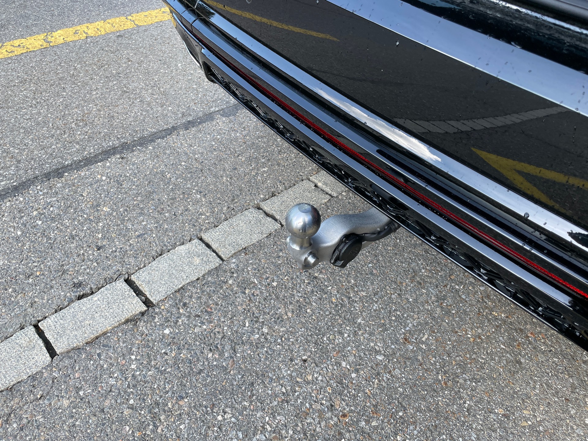 VW Touareg 3.0 TDI R-Line Final Edition Tiptronic, VOLLAUSSTATTUNG-image-5