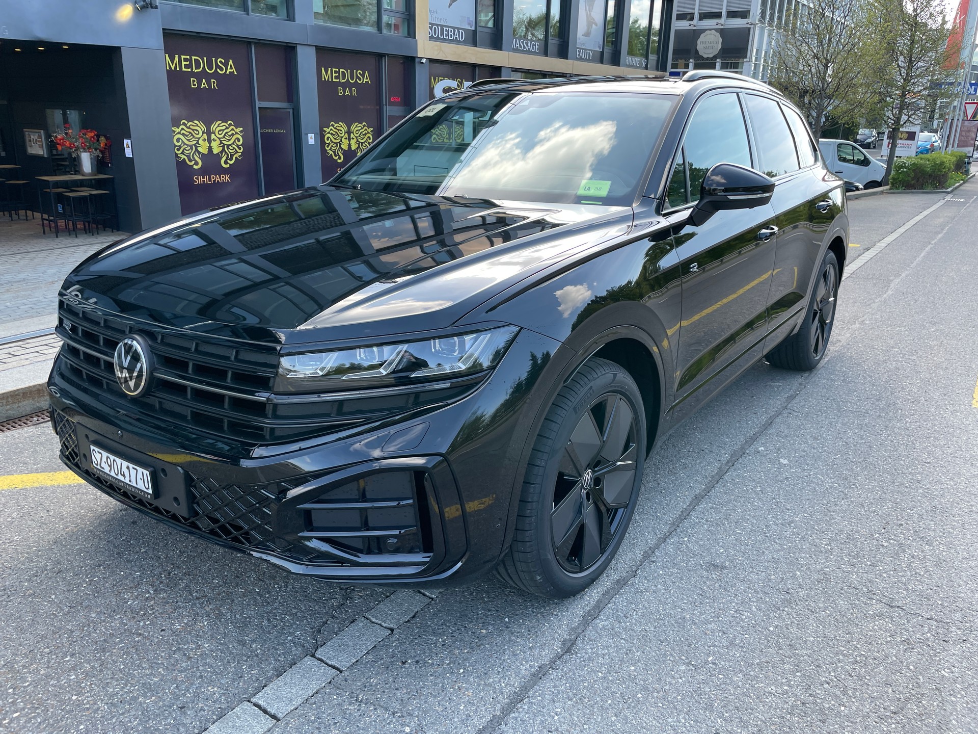 VW Touareg 3.0 TDI R-Line Final Edition Tiptronic, VOLLAUSSTATTUNG-image-0