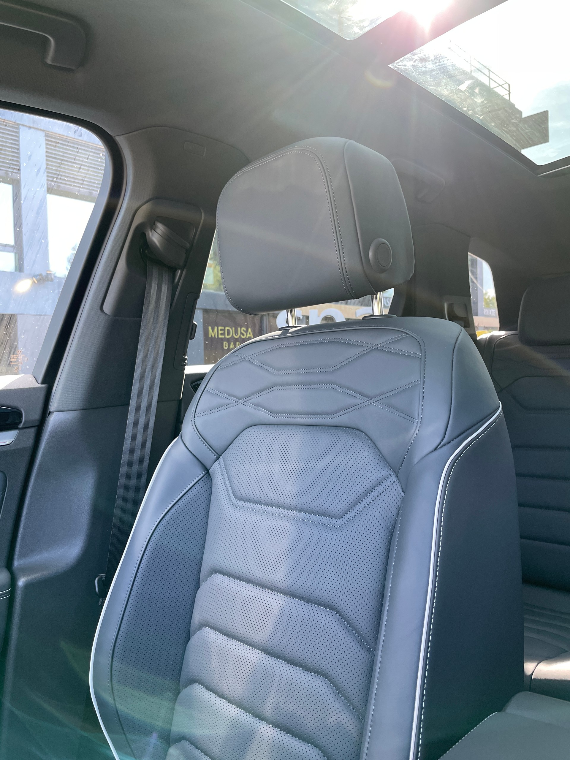 VW Touareg 3.0 TDI R-Line Final Edition Tiptronic, VOLLAUSSTATTUNG-image-17