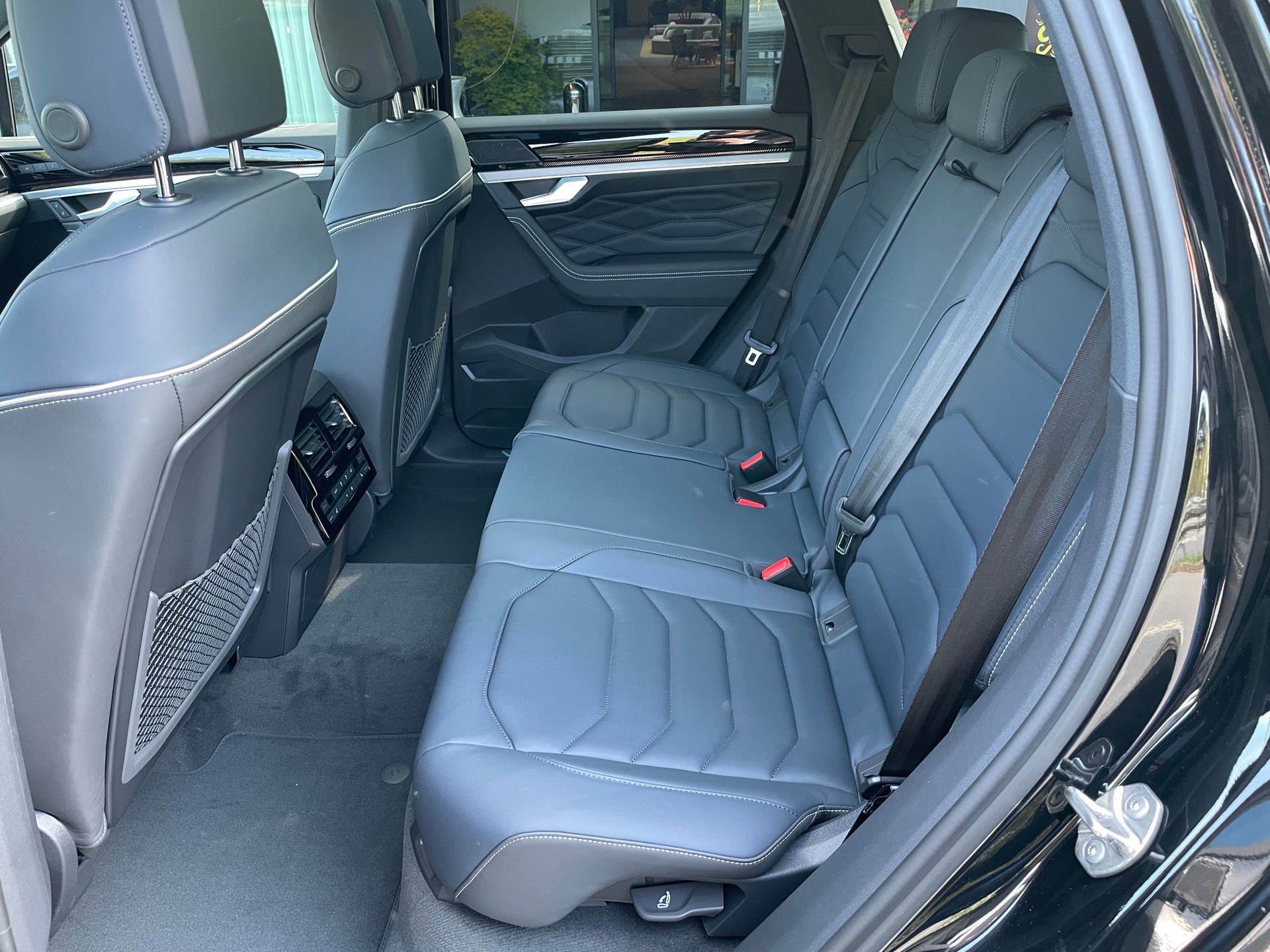 VW Touareg 3.0 TDI R-Line Final Edition Tiptronic, VOLLAUSSTATTUNG-image-20
