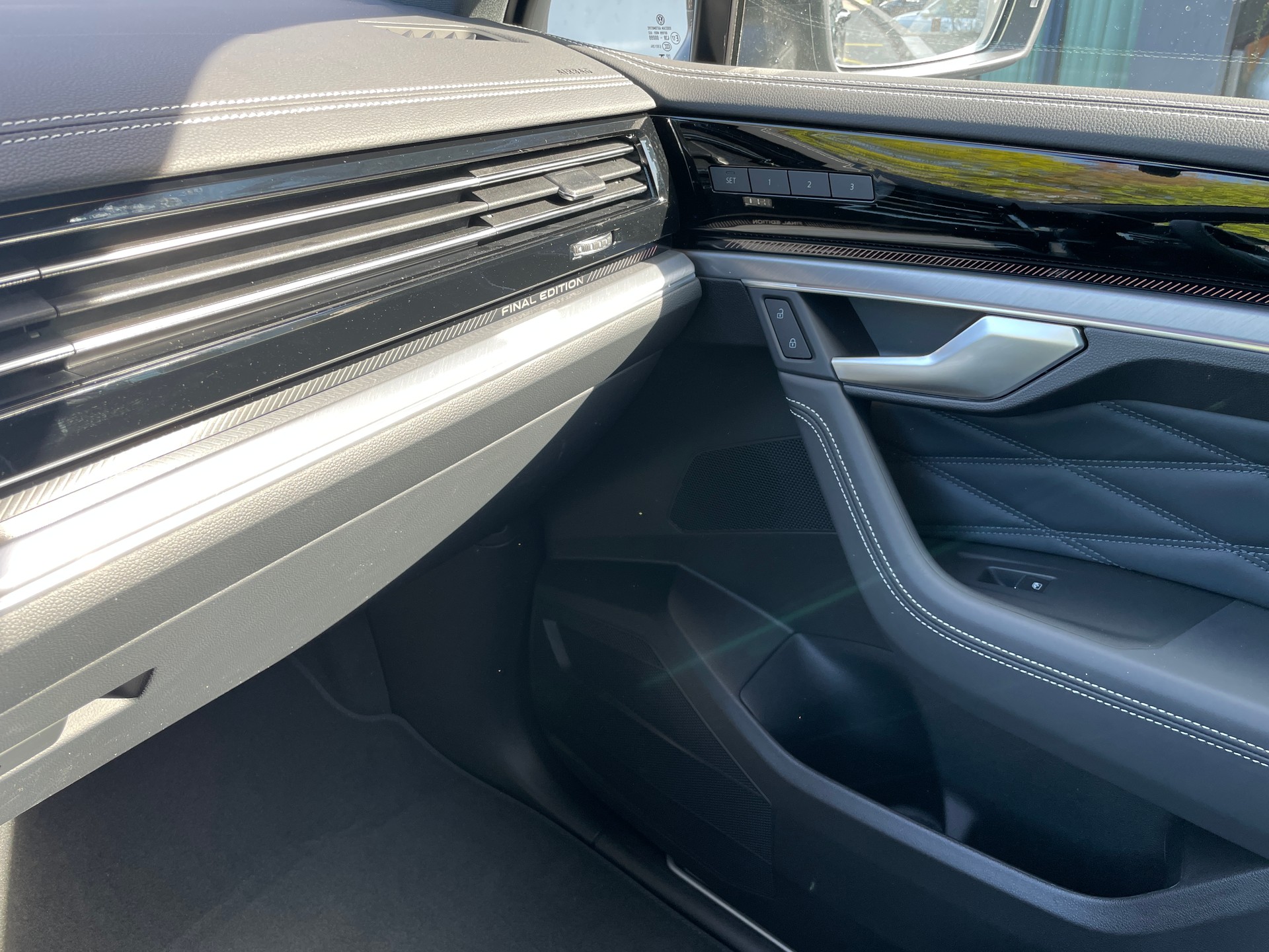 VW Touareg 3.0 TDI R-Line Final Edition Tiptronic, VOLLAUSSTATTUNG-image-31