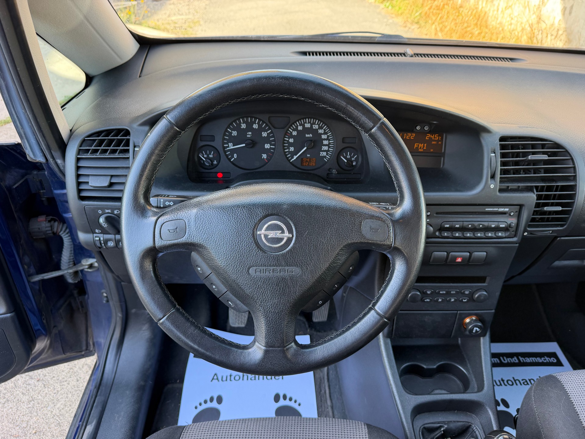 OPEL Zafira 1.8i 16V Club-image-13