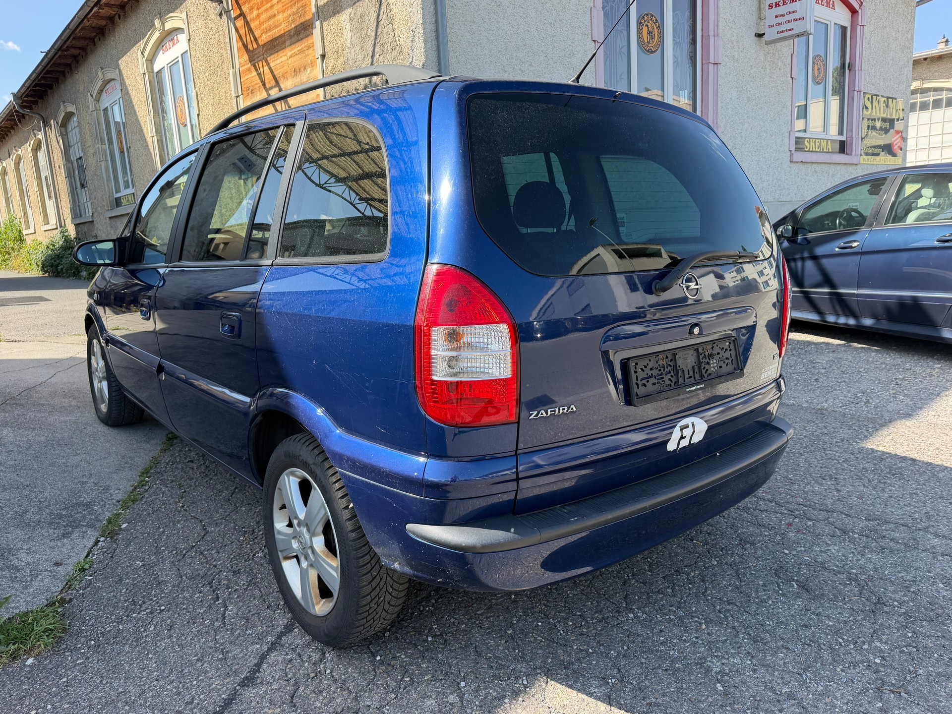 OPEL Zafira 1.8i 16V Club-image-4