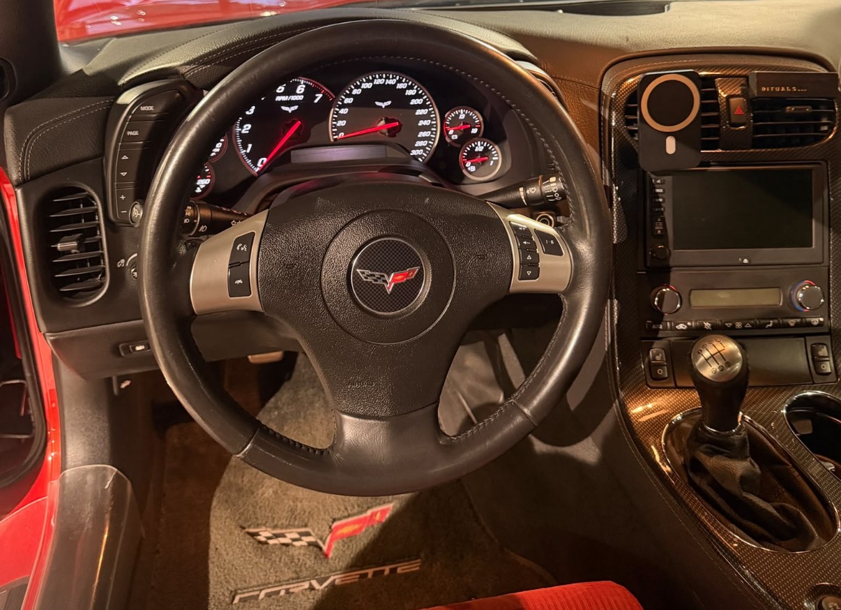 CHEVROLET Corvette 6.2-image-6