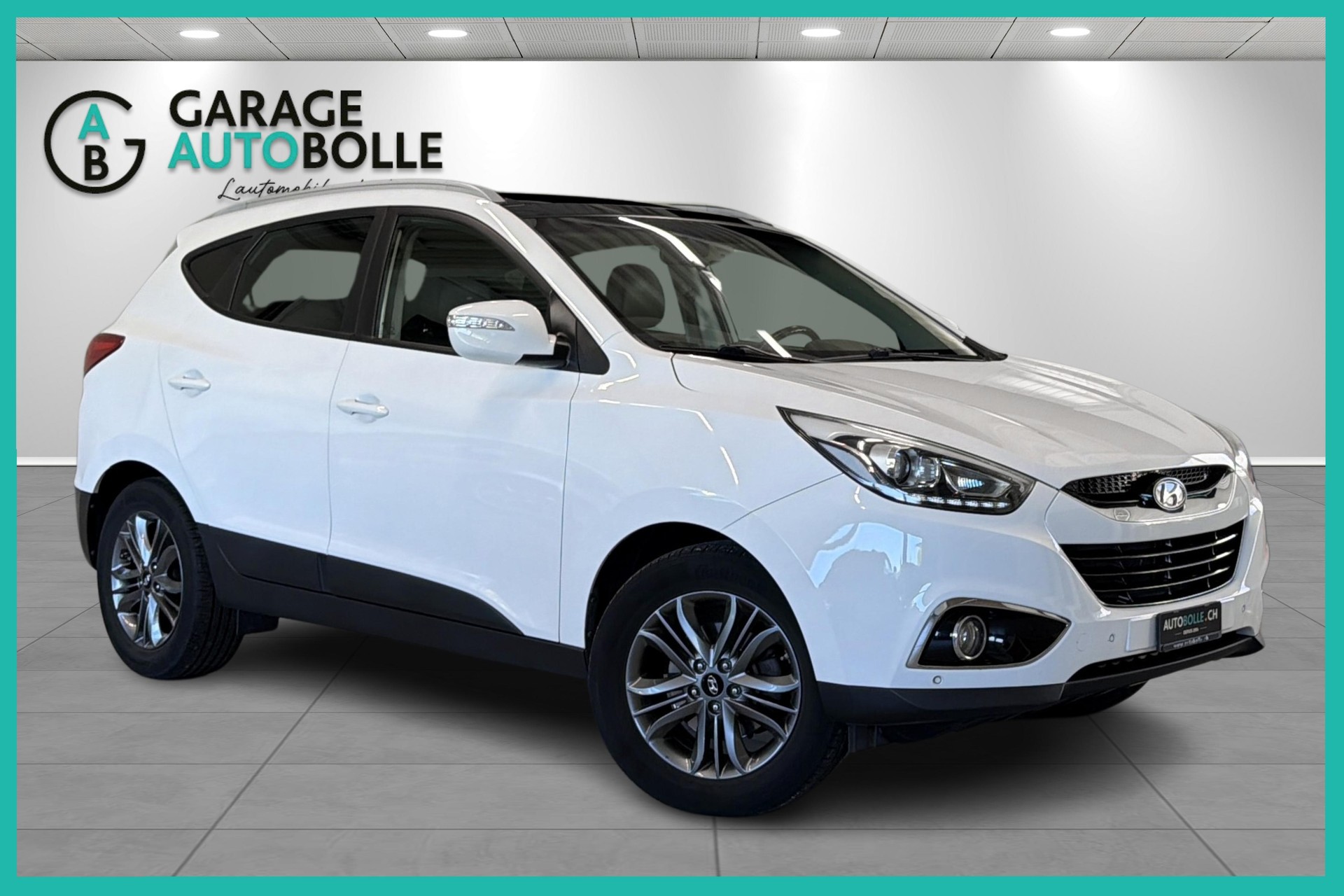 HYUNDAI iX 35 2.0 CRDi Style 4WD Automatic-image-0