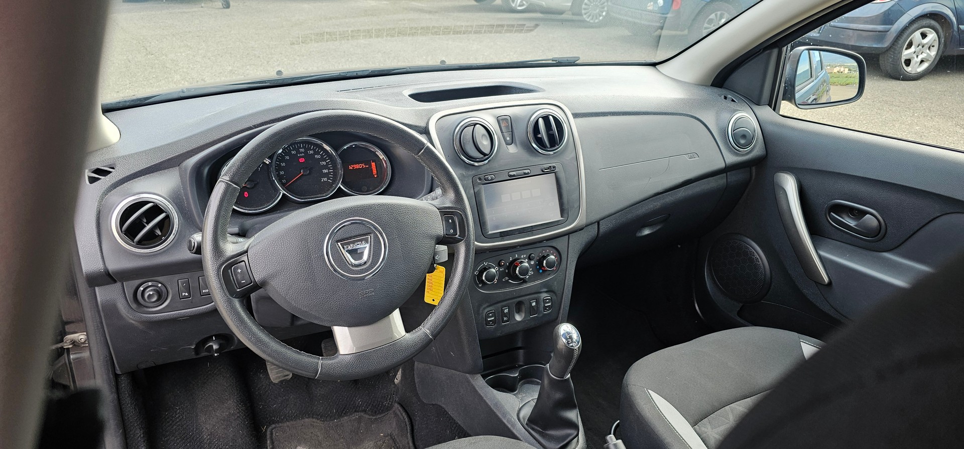 DACIA Sandero Tce 90 Stepway Lauréate-image-4