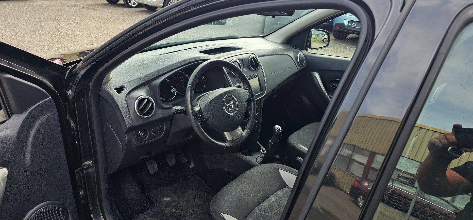 DACIA Sandero Tce 90 Stepway Lauréate-image-5