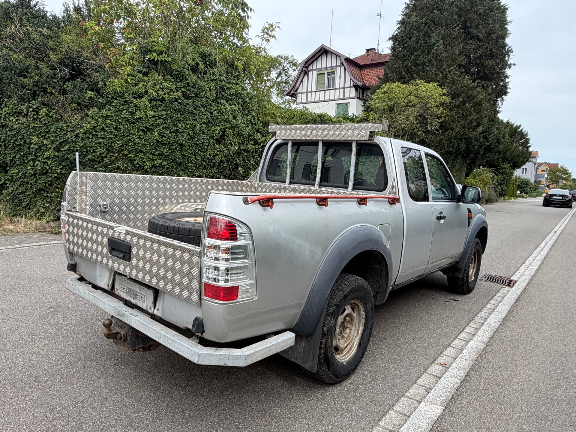 FORD Ranger XL 2.5 TDCi 4x4-image-2