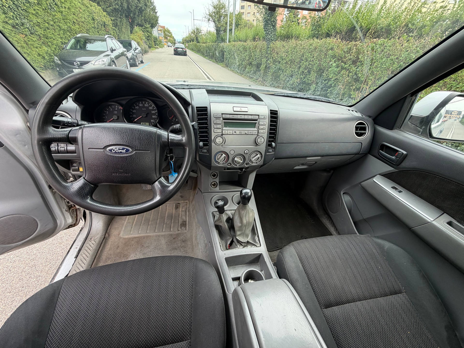 FORD Ranger XL 2.5 TDCi 4x4-image-8