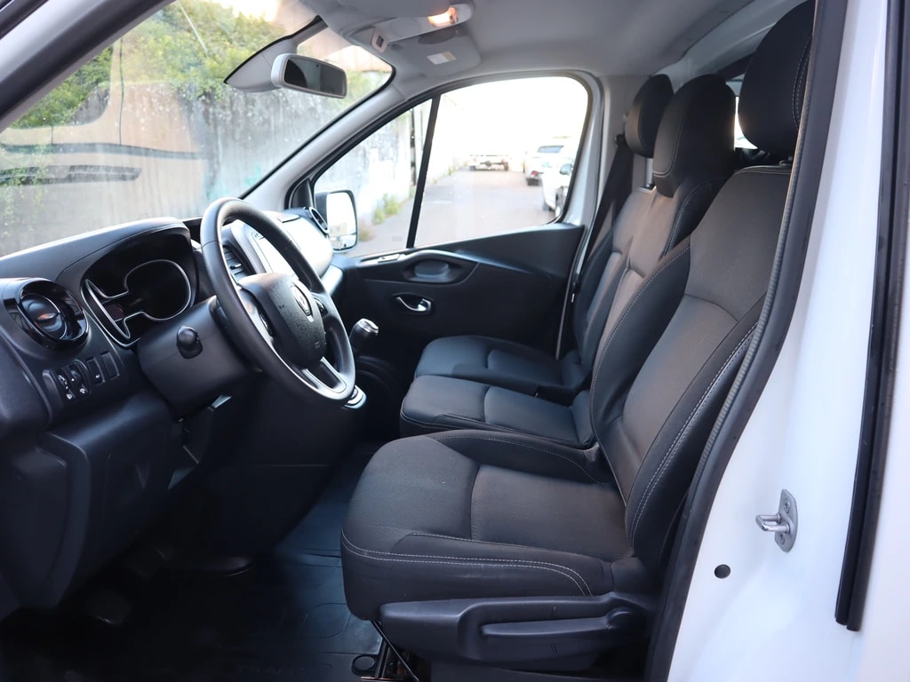 RENAULT Trafic 2.0 Energy dCi 120 3.0t Business L1H1 ** Gr-Navi ** RF-Kamera ** PDC Hinten ** Klimaanlage ** 3-Plätzer ** Frisch ab MFK-image-10